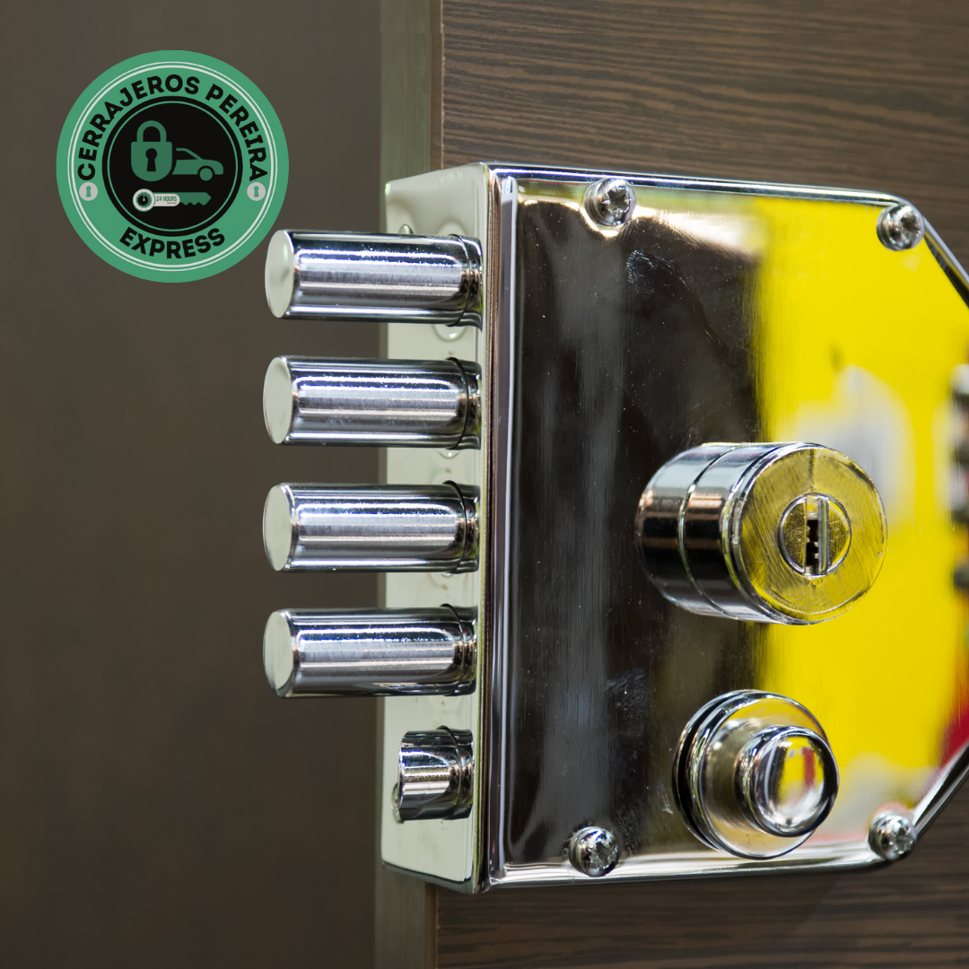 Cambio e Instalación de Cerraduras Cerradura de alta seguridad instalada