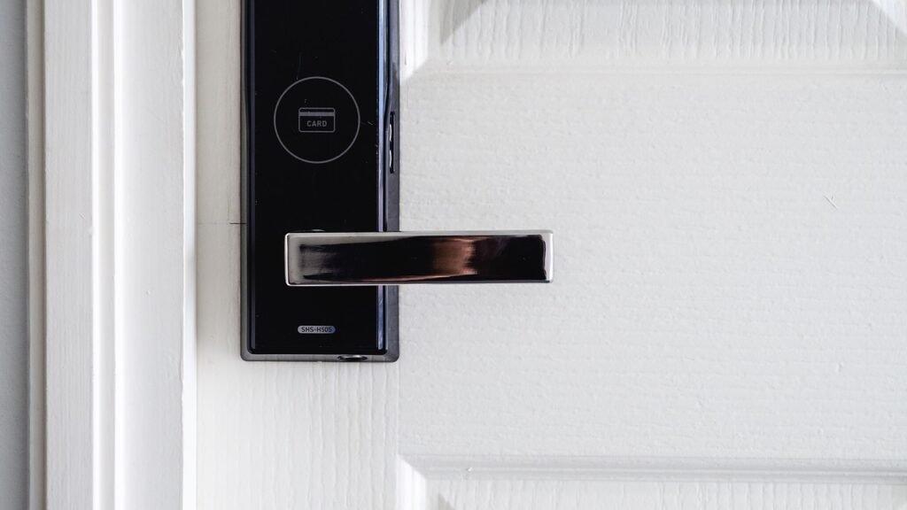smart home, door, security, control, smart door, advanced security, protection, privacy, door lock, digital lock, smart home, smart home, smart home, smart home, smart home, smart door, digital lock